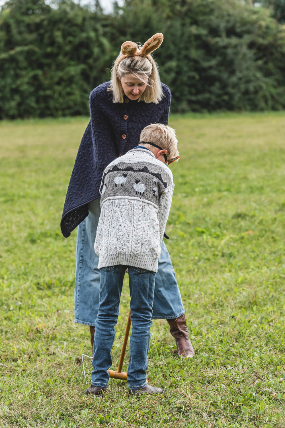 The Thorney - Two Way Knitted Poncho - Navy